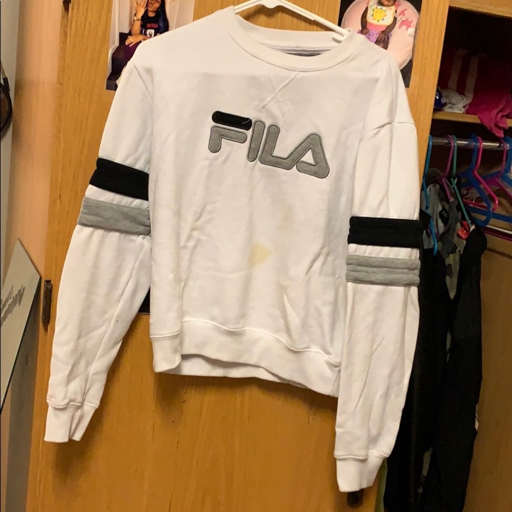 File sweater
